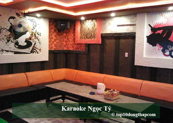 Karaoke Ngọc Tỷ